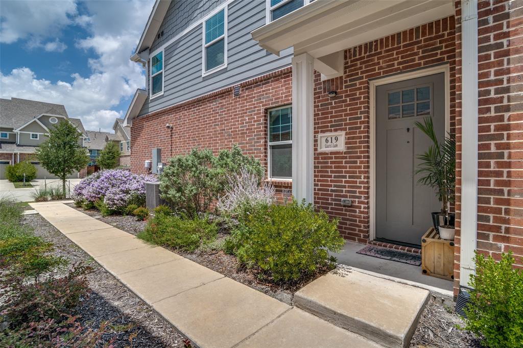 619 Laurel Lane