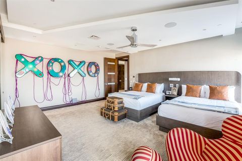 Tiny photo for 4005 Gaston Avenue #PH1, Dallas, TX 75246 (MLS # 21185379)