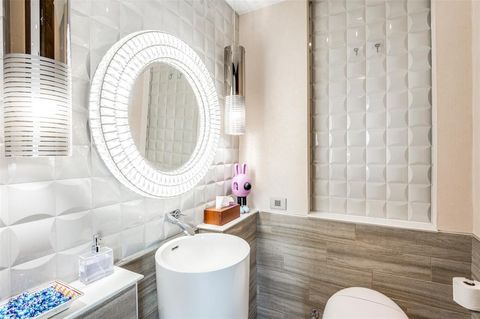 Tiny photo for 4005 Gaston Avenue #PH1, Dallas, TX 75246 (MLS # 21185379)