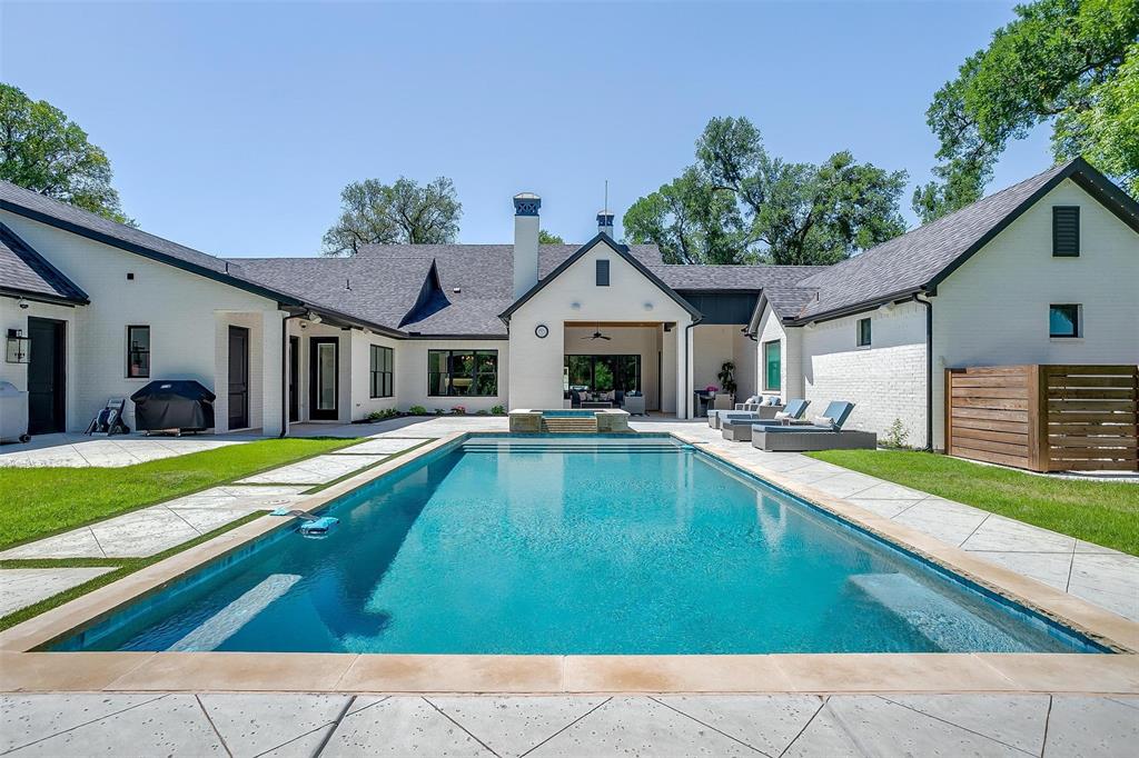 3018 Winding Creek Trail