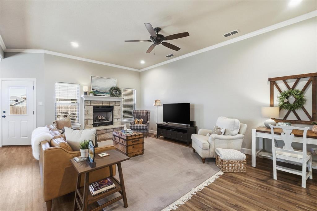 2334 Plymouth Rock Road