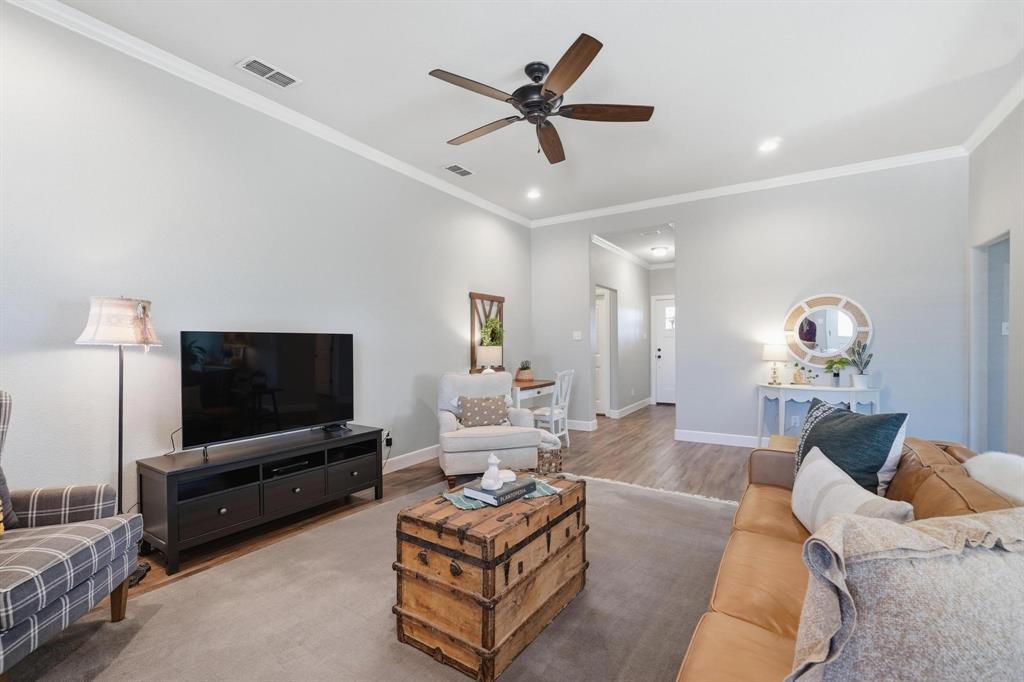 2334 Plymouth Rock Road