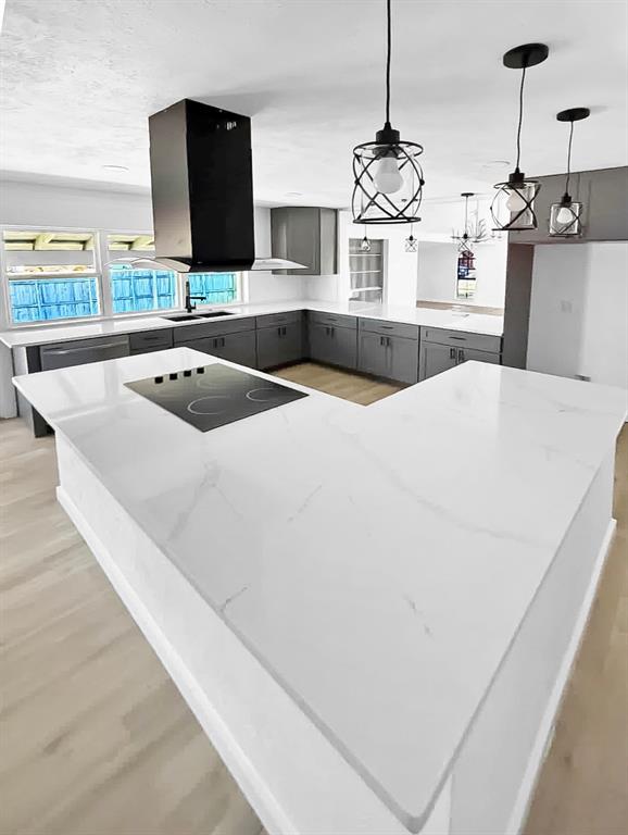 4138 Mayflower Drive