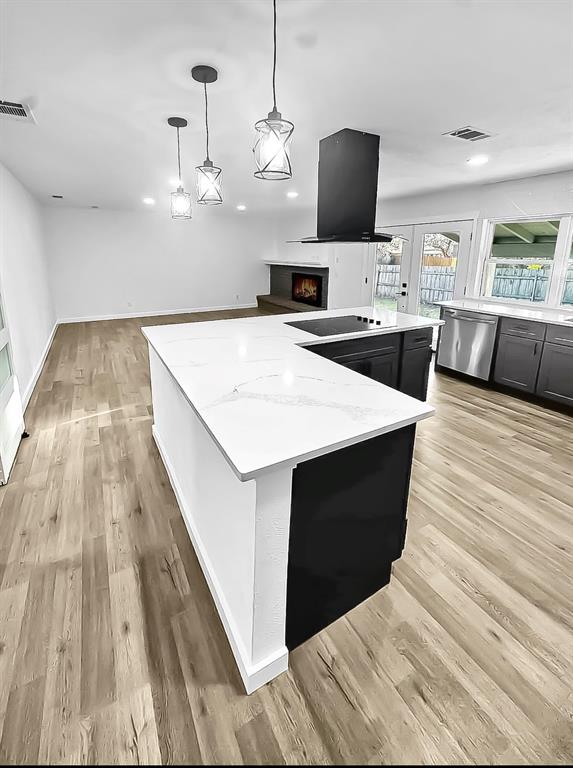 4138 Mayflower Drive