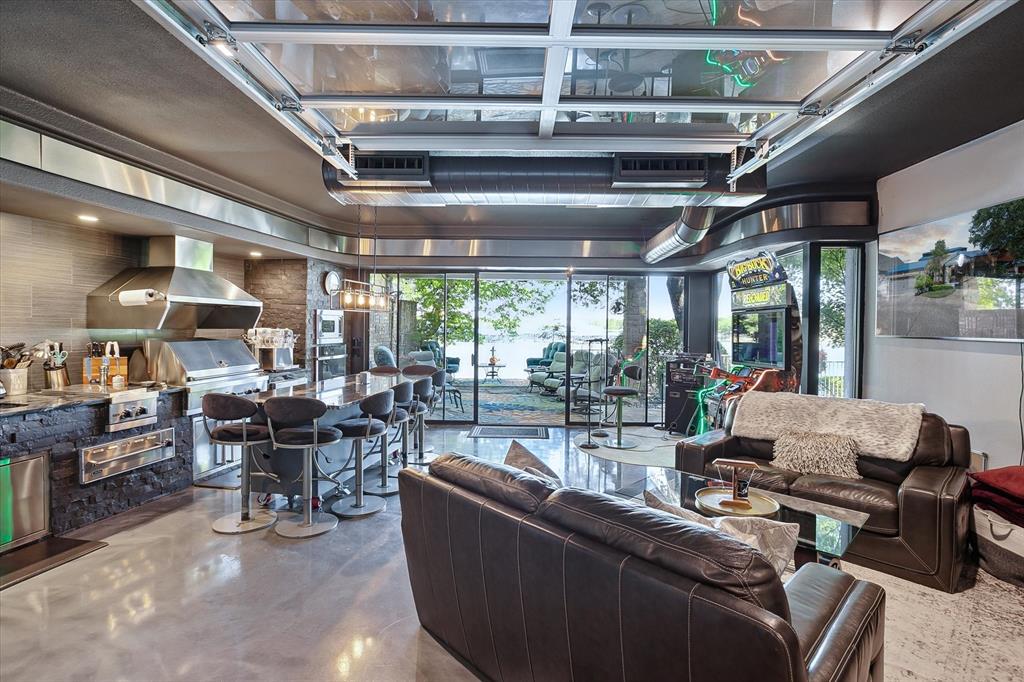 Lake Country Estates Add - Residential