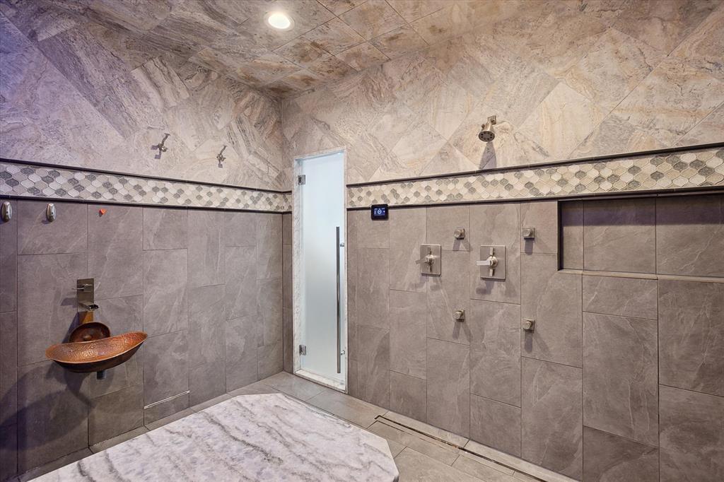 Lake Country Estates Add - Residential