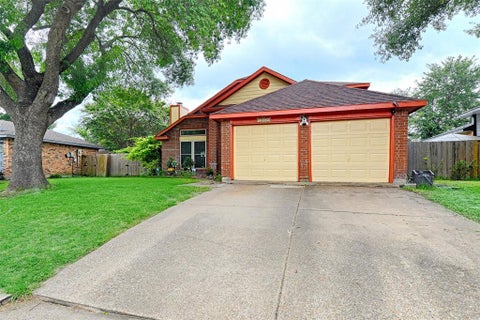 Photo of 7814 Clairmont Avenue, Rowlett, TX 75089 (MLS # 21341579)