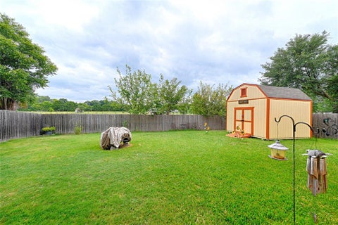 Tiny photo for 7814 Clairmont Avenue, Rowlett, TX 75089 (MLS # 21341579)