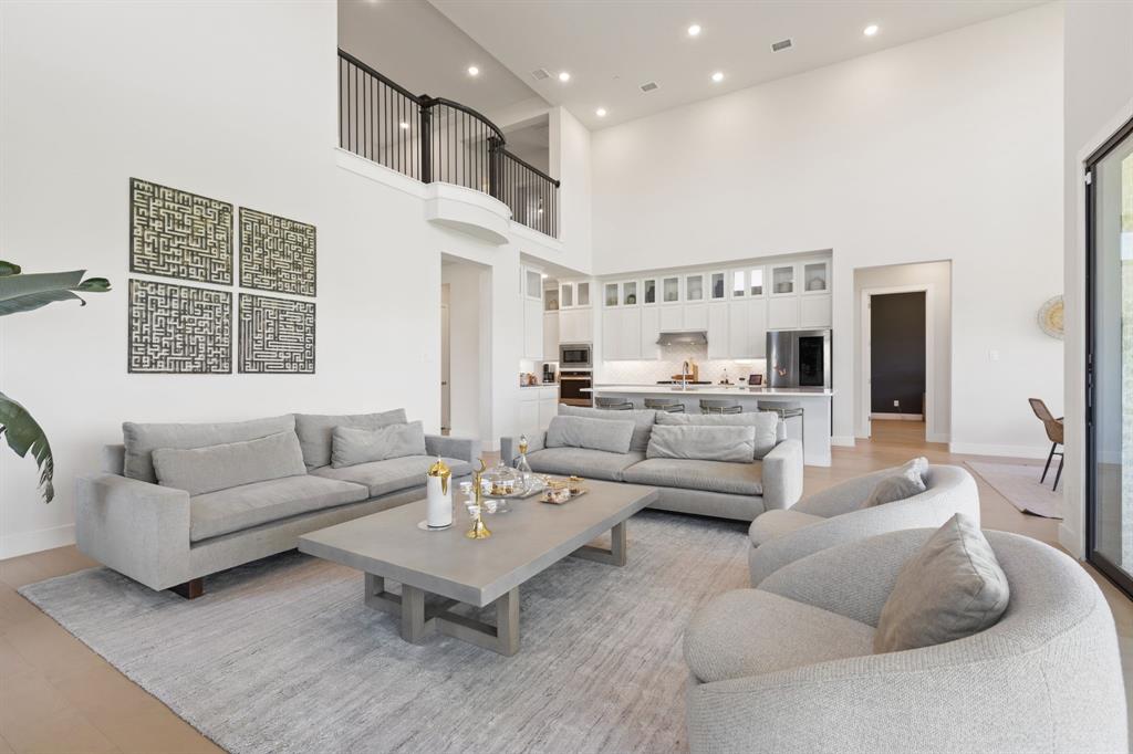 Lakeview Downs - Residential