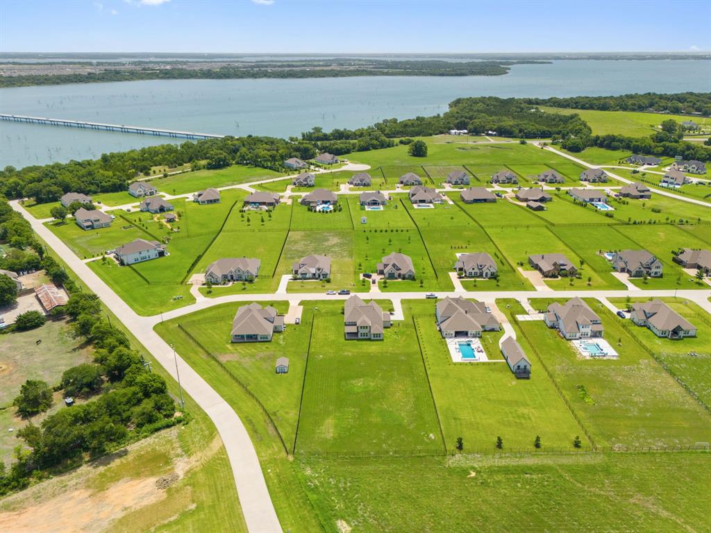 Lakeview Downs - Residential