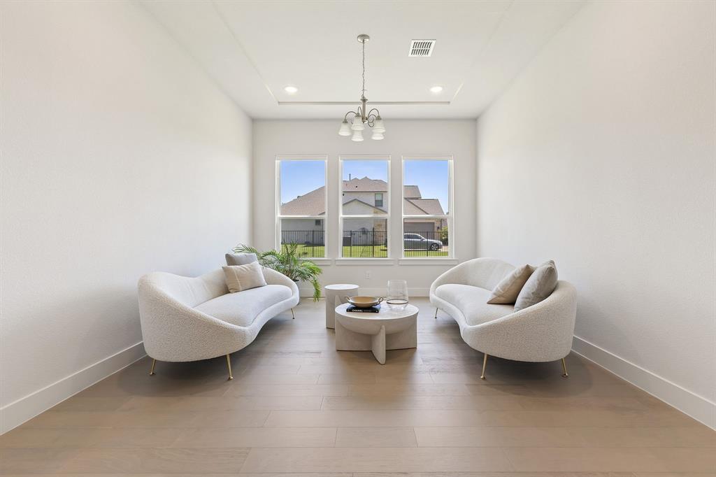 Lakeview Downs - Residential