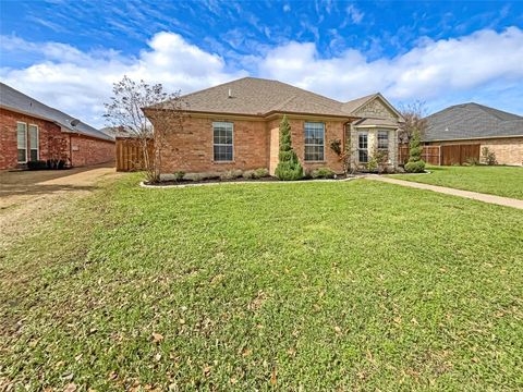 A home in Waxahachie