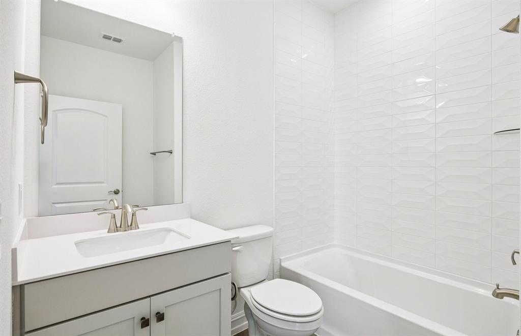 Del Webb Legacy Hills - Residential