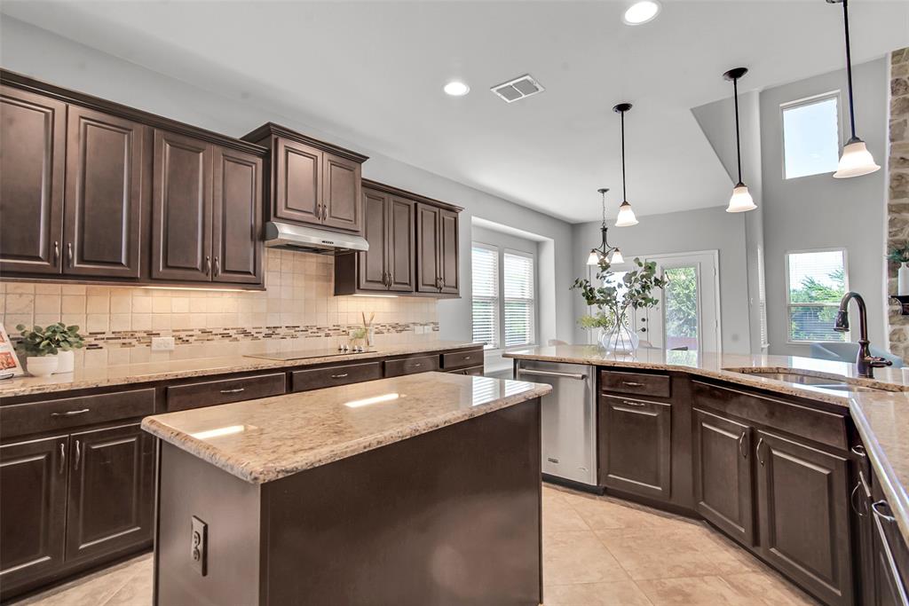 Woodridge Estates Ph Two - Residential