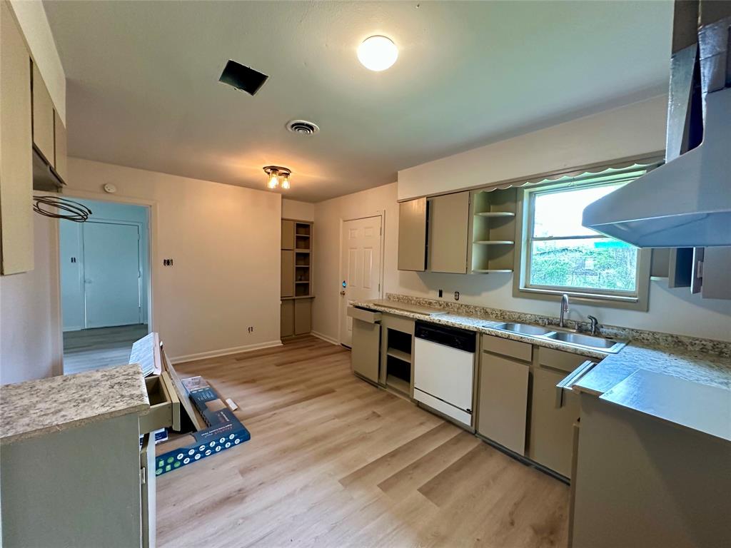 Pine Tree Acres Sub - Residential Lease