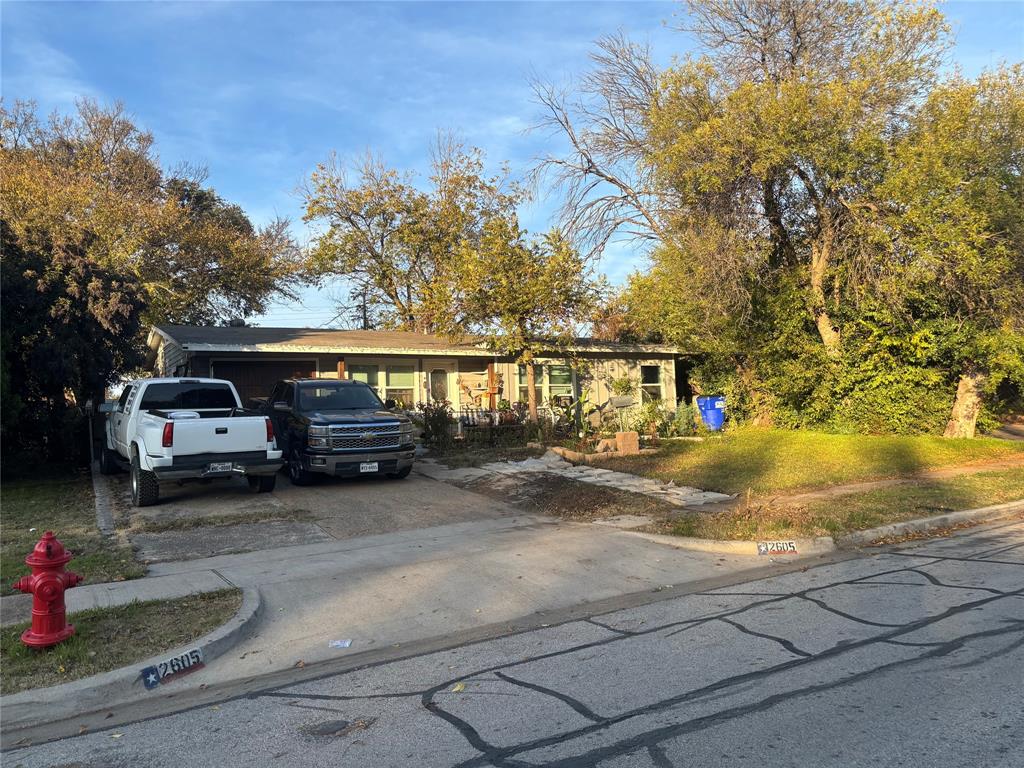 2605 Greenhurst Drive