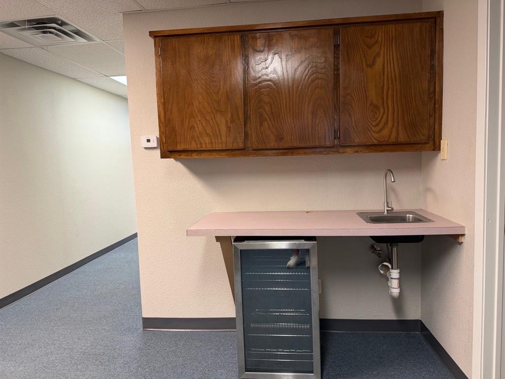 Broadway Place Condo 6400 - Commercial Lease