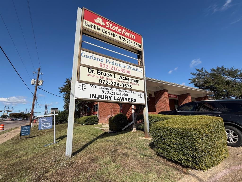 Broadway Place Condo 6400 - Commercial Lease