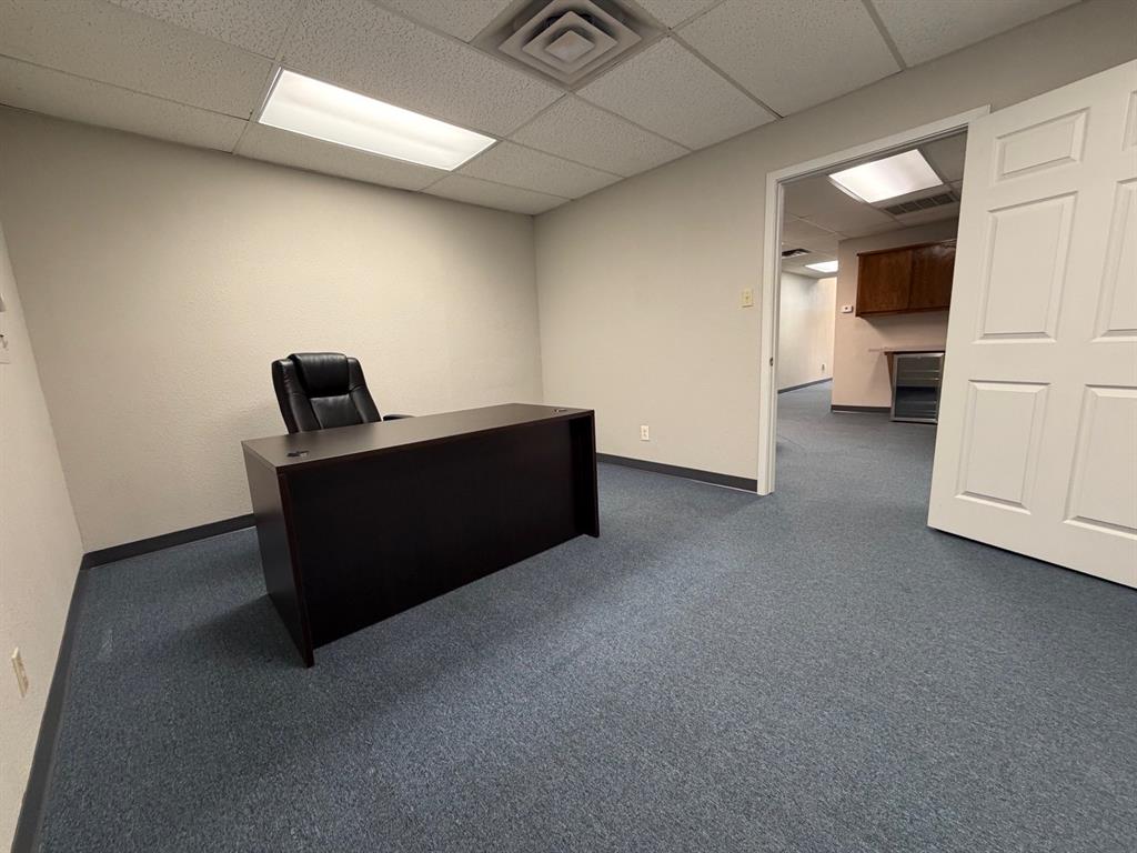 Broadway Place Condo 6400 - Commercial Lease