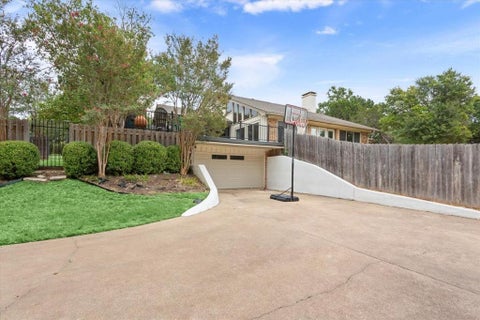 Tiny photo for 2424 Richards Drive, Waco, TX 76710 (MLS # 21395426)