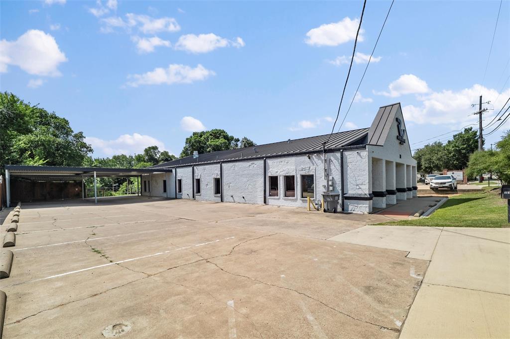 5017 Colleyville Boulevard