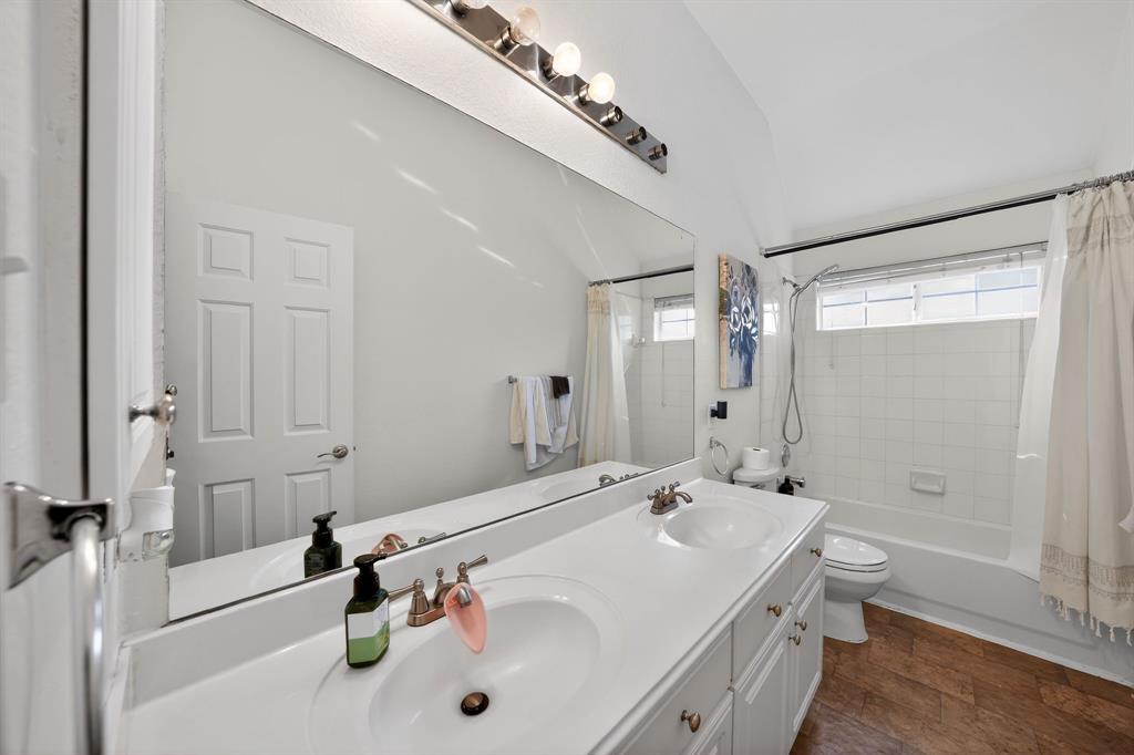 Frankford Meadow - Residential