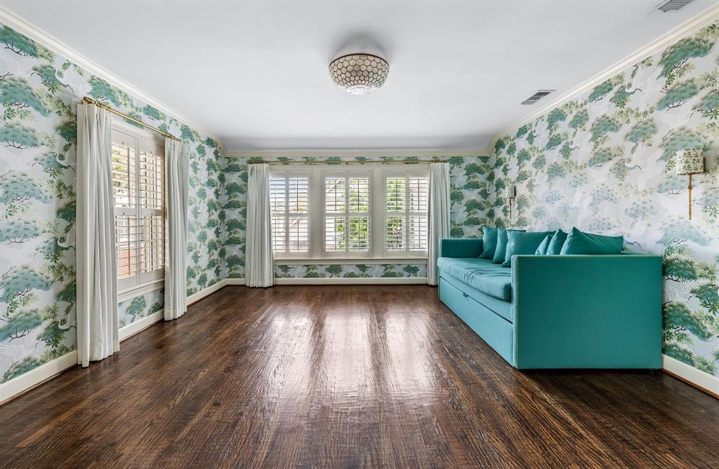 Highland Park West 08 Instl - Residential