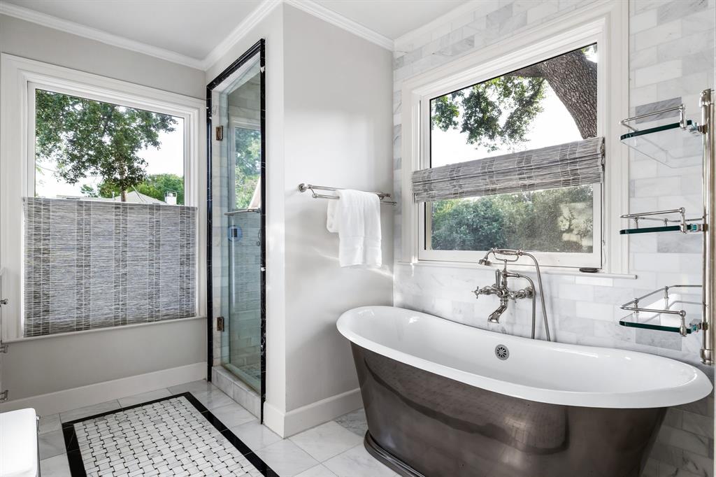 Highland Park West 08 Instl - Residential