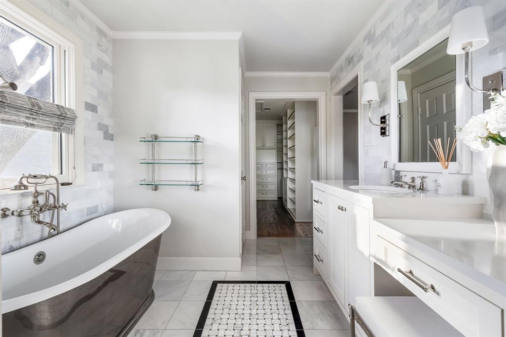 Highland Park West 08 Instl - Residential