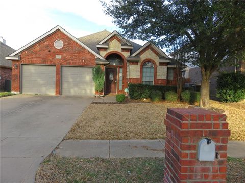 6950 Shoreview Drive Grand Prairie TX 75054