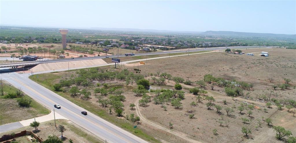 n a - Commercial Sale