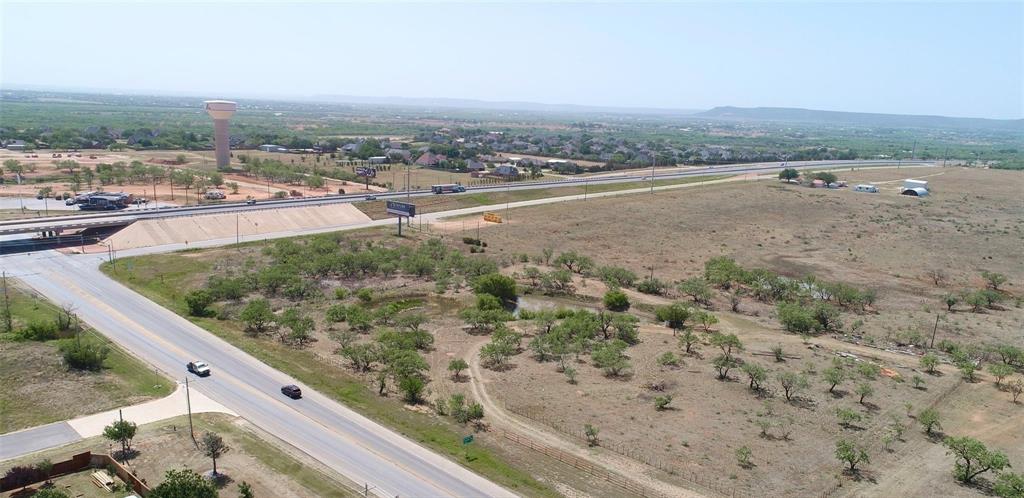 n a - Commercial Sale