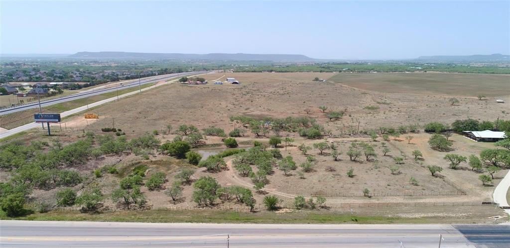 n a - Commercial Sale