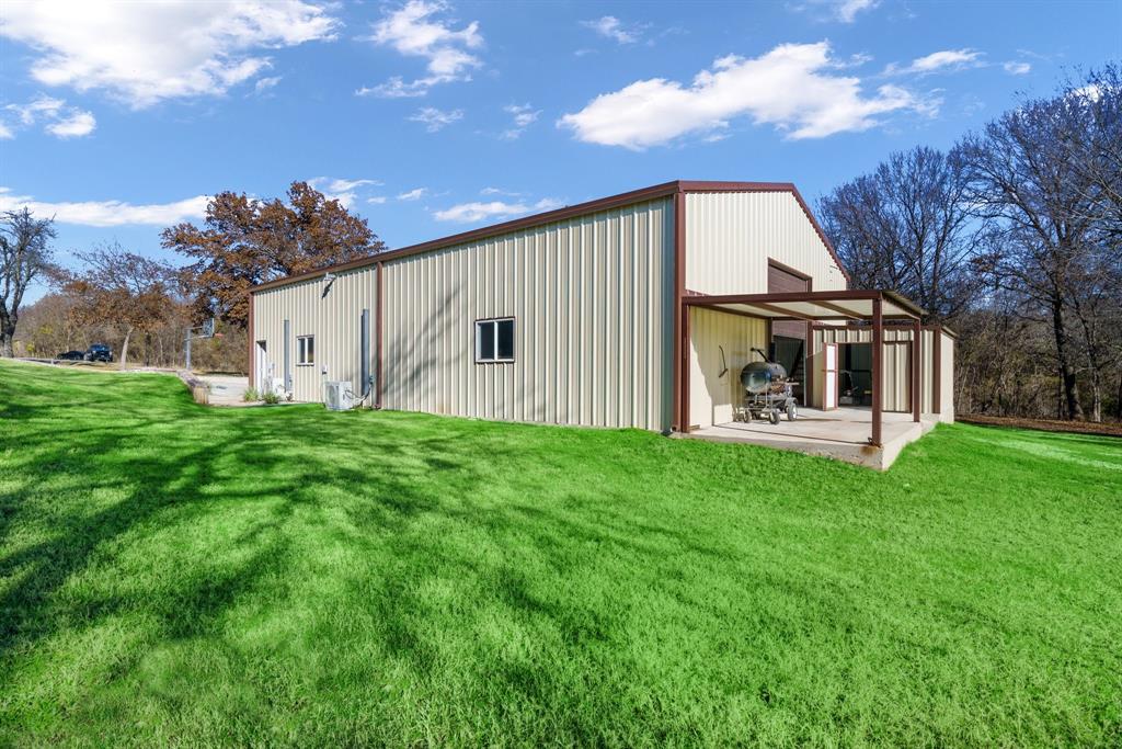 216 Blacktail Court