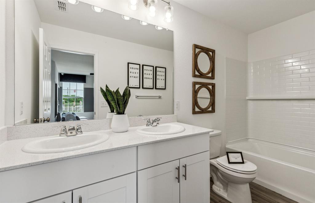 Elizabeth Creek - Residential