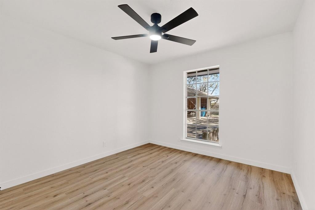 Colonial Estate #4 - Residential