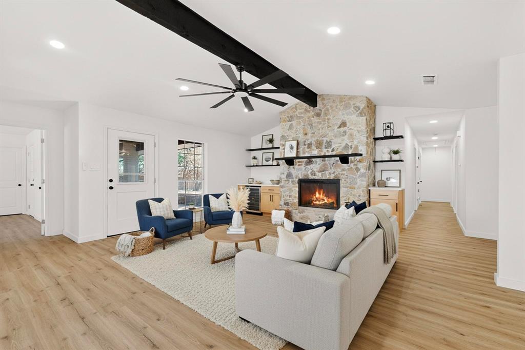 Colonial Estate #4 - Residential