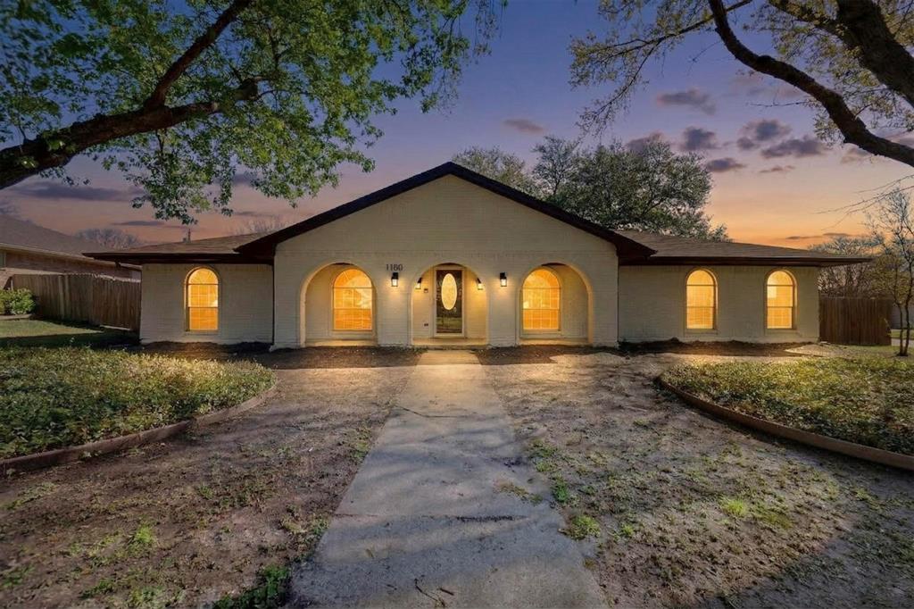 Colonial Estate #4 - Residential