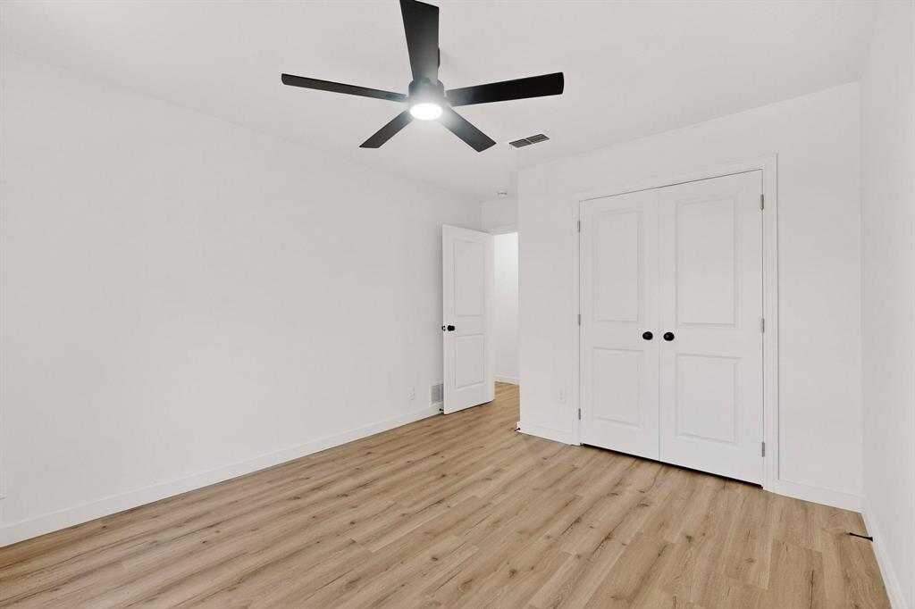 Colonial Estate #4 - Residential