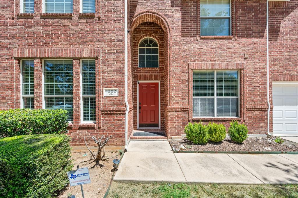 1302 Parkside Drive