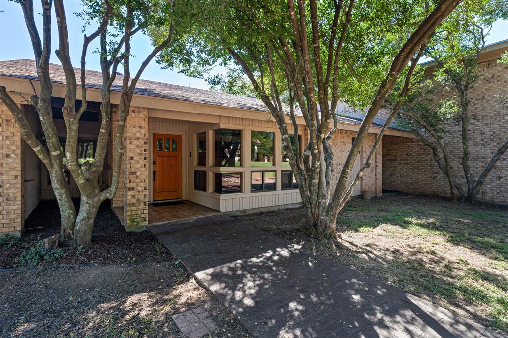 7508 Ravenswood Road