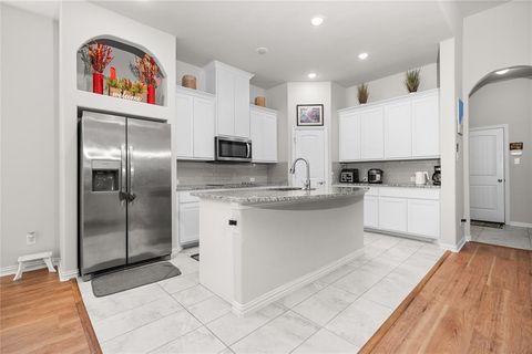 Tiny photo for 4424 Terraview Drive, Arlington, TX 76001 (MLS # 21341160)
