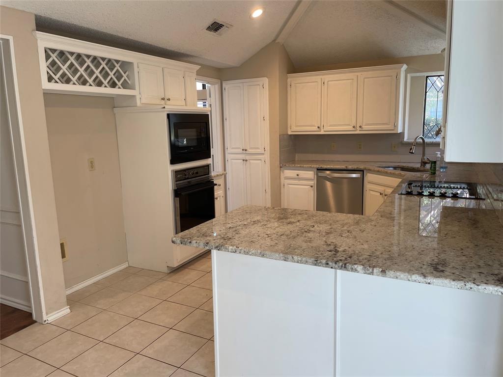 Highlands North Ph III - Residential Lease