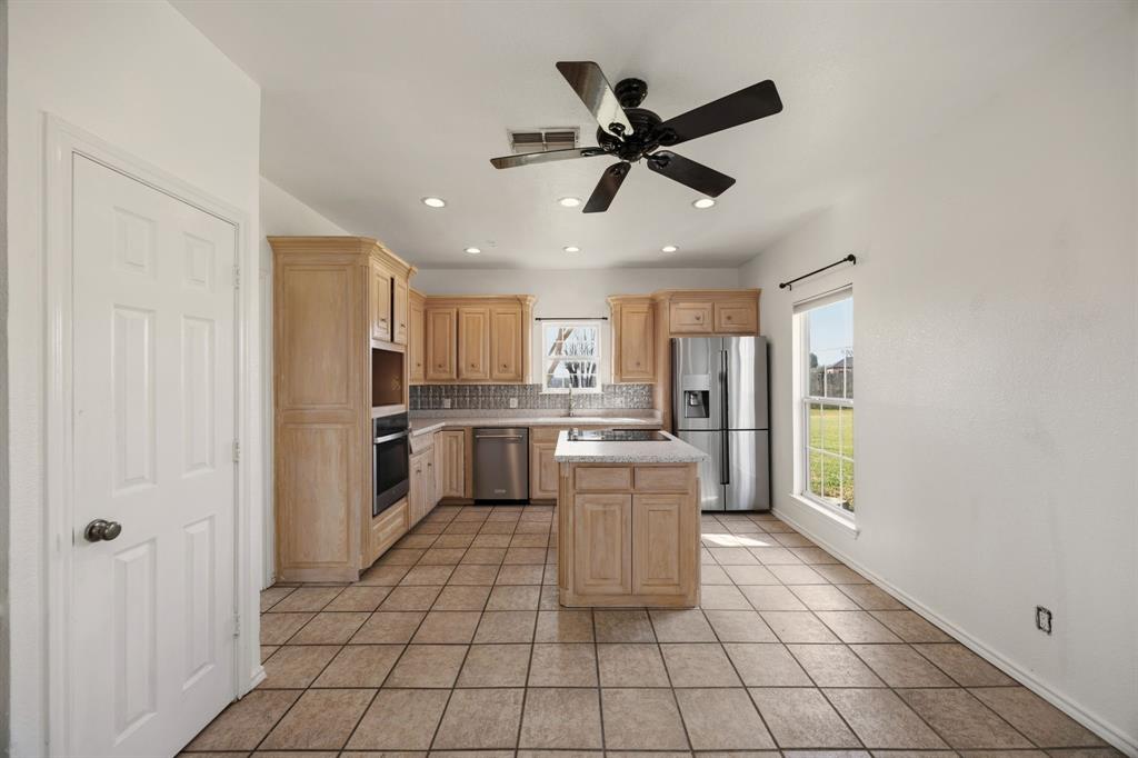 Andrew Nail Surv Abs #355 - Residential