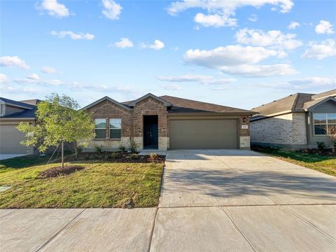 409 Beekeeper Drive Fort Worth TX 76131