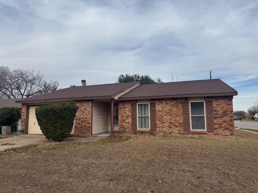 Investor special or make it your own with a little TLC! Excellent location with easy access to Hwy 121, close to Hawaiian Falls, and zoned to highly regarded Lewisville ISD schools. Conveniently located near major retail, shopping, dining, and employment centers, with an unbeatable commute near the DNT and I-35E corridors. This bright and light home sits on a corner lot and features an electric range, dishwasher, ceiling fans, and a flexible layout ready for your personal touch. The cozy 3-bedroom, 2-bath floor plan is ideal for comfortable family living in a quiet neighborhood. Great potential in a prime location!