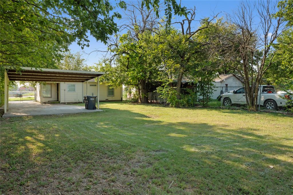 1509 Baylor Avenue
