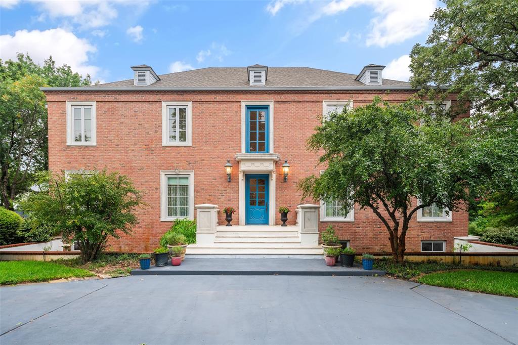 369 Panorama Circle