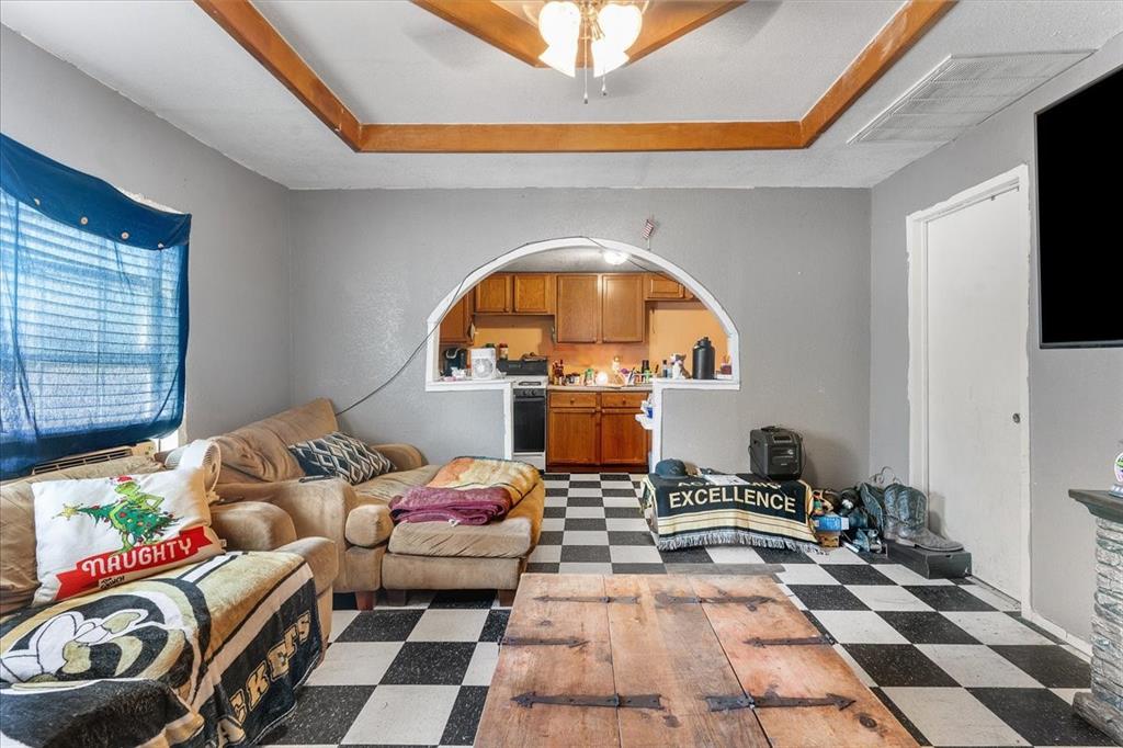 Original Cleburne - Residential