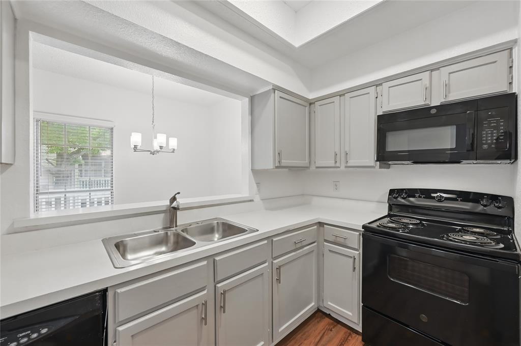 Copperfield Condo Ph 03 - Residential